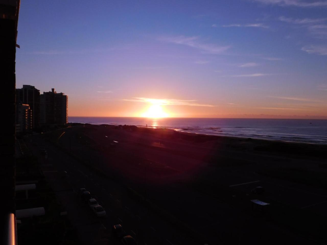 Depto Frente Al Mar - Punta Del Este - Uruguay Exterior foto